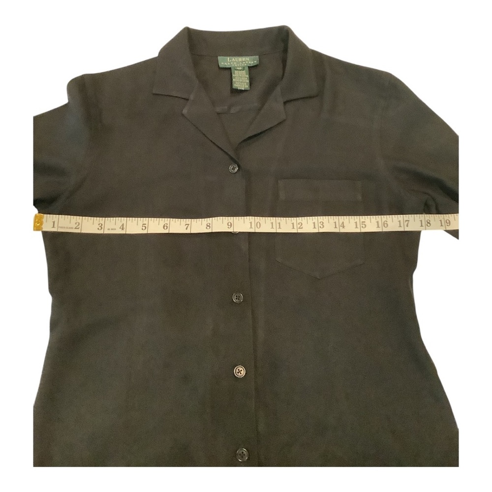 Lauren Ralph Lauren 100% Silk Black Shirt Dress Petite 4P Button Front Midi
B028 - Picture 8 of 9